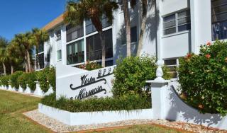 Siesta Key 2-Bedroom Condo with Pool - 6