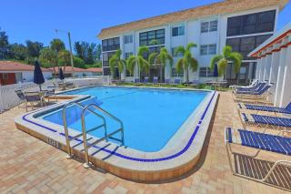 2 bed 2 bath centrally located on Siesta Key - Sarasota - 6