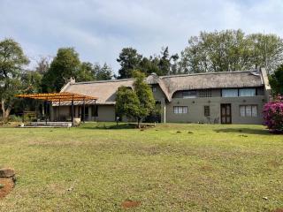 Rustic Farmhouse, Curry's Post - SOLAR POWERED - - 1