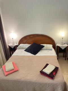 Bedroom next airport - Espargos - 0