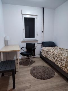 GREEN APARTMENT OSIJEK, self check in - Osijek - 4