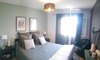 Bastide avec jardin arboré, piscine, proche plages - 1