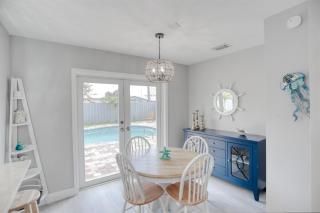 Modern 3BR Beach House With Private Pool and BBQ - Pompano Beach - 2