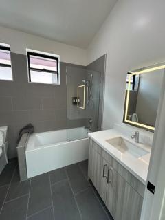 Brand New Spacious Tonwhome 3br 3ba sleeps 9 - Redwood City - 2