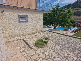 Vacation home Bobijevi dvori - Slivno - 4