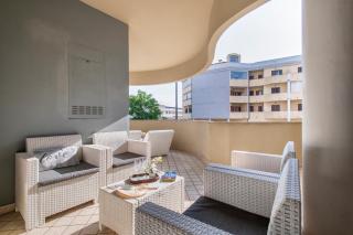 LUXURY HOUSE Olbia Center with private terrace - Olbia - 9