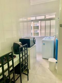 Guarujá-Pitangueiras-80m da praia com garagem e serviço de praia - 3