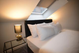 Stylish Liverpool Retreat - 2-Bed with Sofa Bed, Sleeps 6 - Perfect for Families & Friends - Liverpool - 2