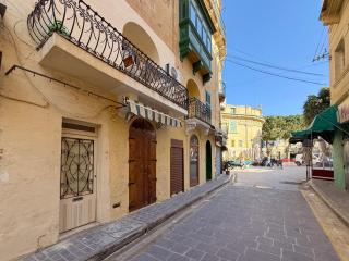 Public Square View House near Citadella - 6
