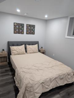 2 Bedroom basement Apartment - 5