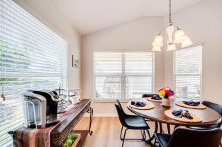 Private Lanai and Pool Access Home in the Villages! - 2