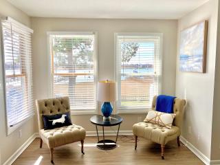 Pier Pleasure Retreat- Waterfront & Private Pier - - 2