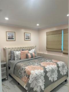 Luxury Waterfront Getaway - 4