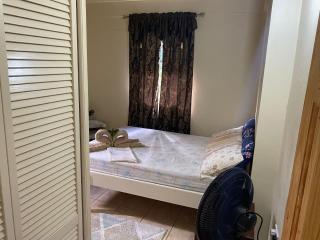 My local secret guesthouse - Salisbury - 8