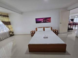 Kandy Panoramic MPM Deluxe suit Air-conditioned - 4A1 - 9