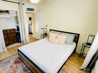 Beach Bungalow By The Sea 1 - Cocoa Beach - 7
