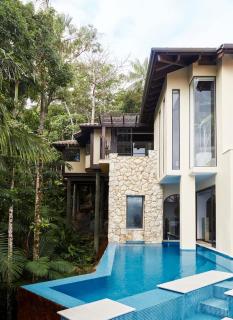 Sophisticated Tropical Villa with Infinity Pool - 6