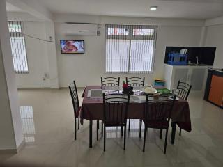 Kandy Panoramic MPM Deluxe balcony suit-Aircon4B2 - 3