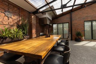 Newcastle CBD Penthouse, Spa & Entertainment - Wickham - 3