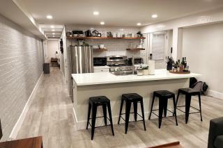 Stylish English Basement Perfect for Long Stays - 5