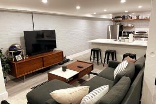 Stylish English Basement Perfect for Long Stays - 3
