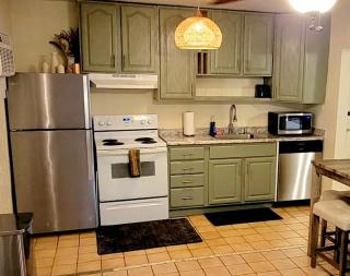 Beach Bungalow By The Sea 4 - Cocoa Beach - 9