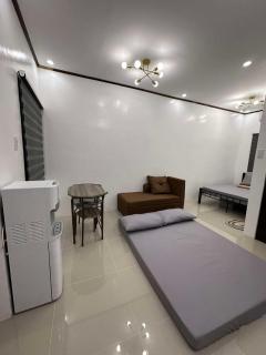 Lantern Villa - - 3