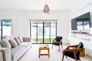 Luxurious Residence 3 BR Private Pool in San Carlos - San Carlos - 6
