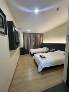 H-5 INN - Bintulu - 8