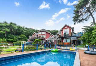 Gyeongju Magic Castle Pension Pets Friendly - Gyeongju - 7