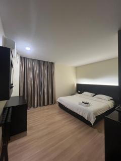 H-5 INN - Bintulu - 6