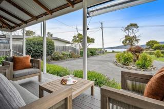 Coastal Retreat - Dover - 5