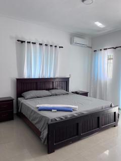 Beachside Private Room & Private Bathroom in Spacious Apartment - Punta Cana - 2