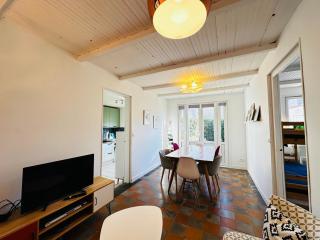 Charmante maisonnette à Fouras, 200m de la plage, idéale pour 4 personnes - FR-1-709-86 - 4