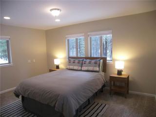 Incline Village 4 Bedrooms 3 Bath Large living room Flat Area - Incline Village - 6
