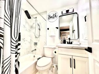 Half ACRE Lux Pool SPA with FIREPIT ARCADE Grill Sleeps 40 - El Cajon - 2