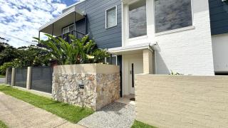 Blue Salt One - Sawtell - 9