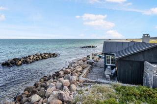 Relaxing Holiday At The Waters Edge - Rørvig - 0
