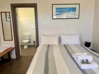 Cootamundra Caravan Park - Cootamundra - 5