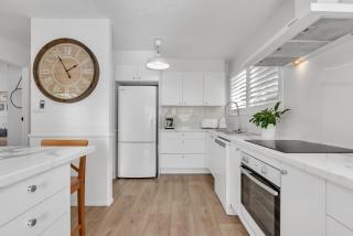 Surf Dance Apartments - Coolum Beach - 9