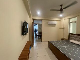 High Rise Gorgeous 3bhk viewtopia - Dehradun - 3