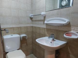 SPACIOUS 2BHK VACATION HOME IN DUBAI SHARJAH BORDER By MAUON COM - Sharjah - 6