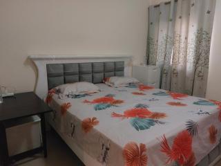 SPACIOUS 2BHK VACATION HOME IN DUBAI SHARJAH BORDER By MAUON COM - Sharjah - 5