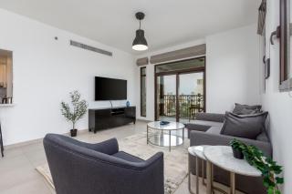 Elegant 2BR Apartment in Rahaal 2, Madinat Jumeirah - Allsopp & Allsopp - 0