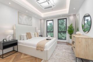 AirDXB - Luxury Living in the Heart of Dubai - Next to Dubai Mall and Fountains - Stunning Full Burj Khalifa View - 8