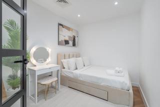 AirDXB - Luxury Living in the Heart of Dubai - Next to Dubai Mall and Fountains - Stunning Full Burj Khalifa View - 7