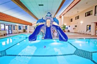 Grand Marquis Waterpark Hotel & Suites - 1
