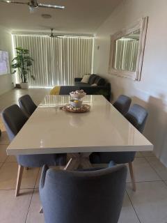 Taylord holiday homes and apartments - Townsville - 8