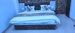 Hotel Shiv Sarovar - Haridwar - 7