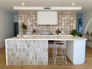 Villa Alysea at Runaway Bay - Gold Coast - 8